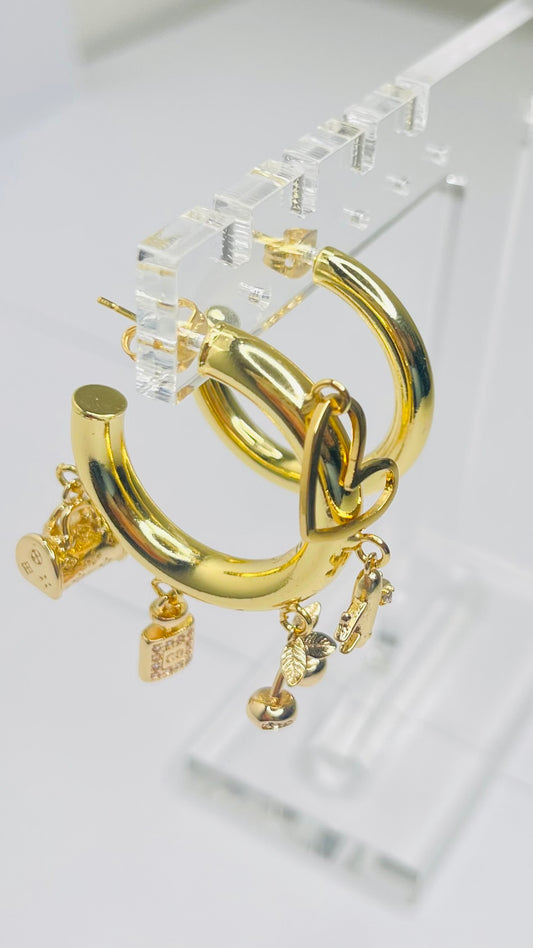 GOLD HOOPS