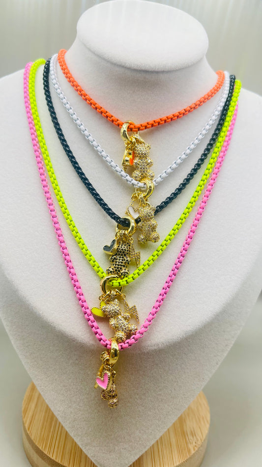 CABLE COLOR NECKLACES