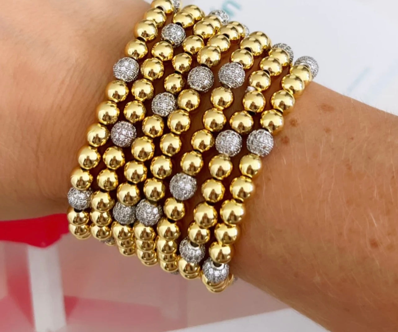 GOLD BEAD BRACELET