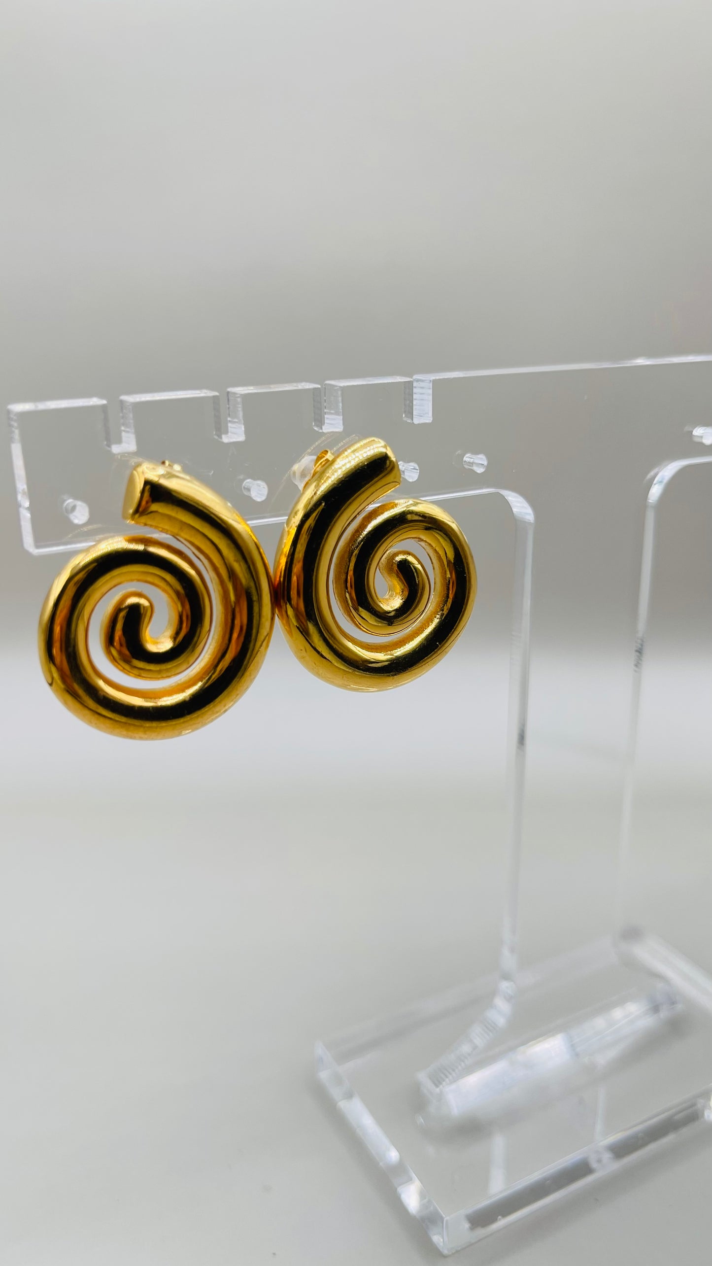 SPIRAL STUD EARRINGS