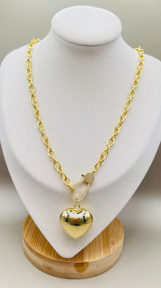 HEART GOLD NECKLACE