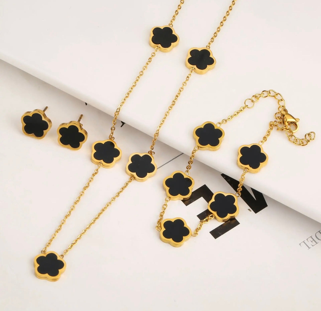 Black Enamel Flower Set