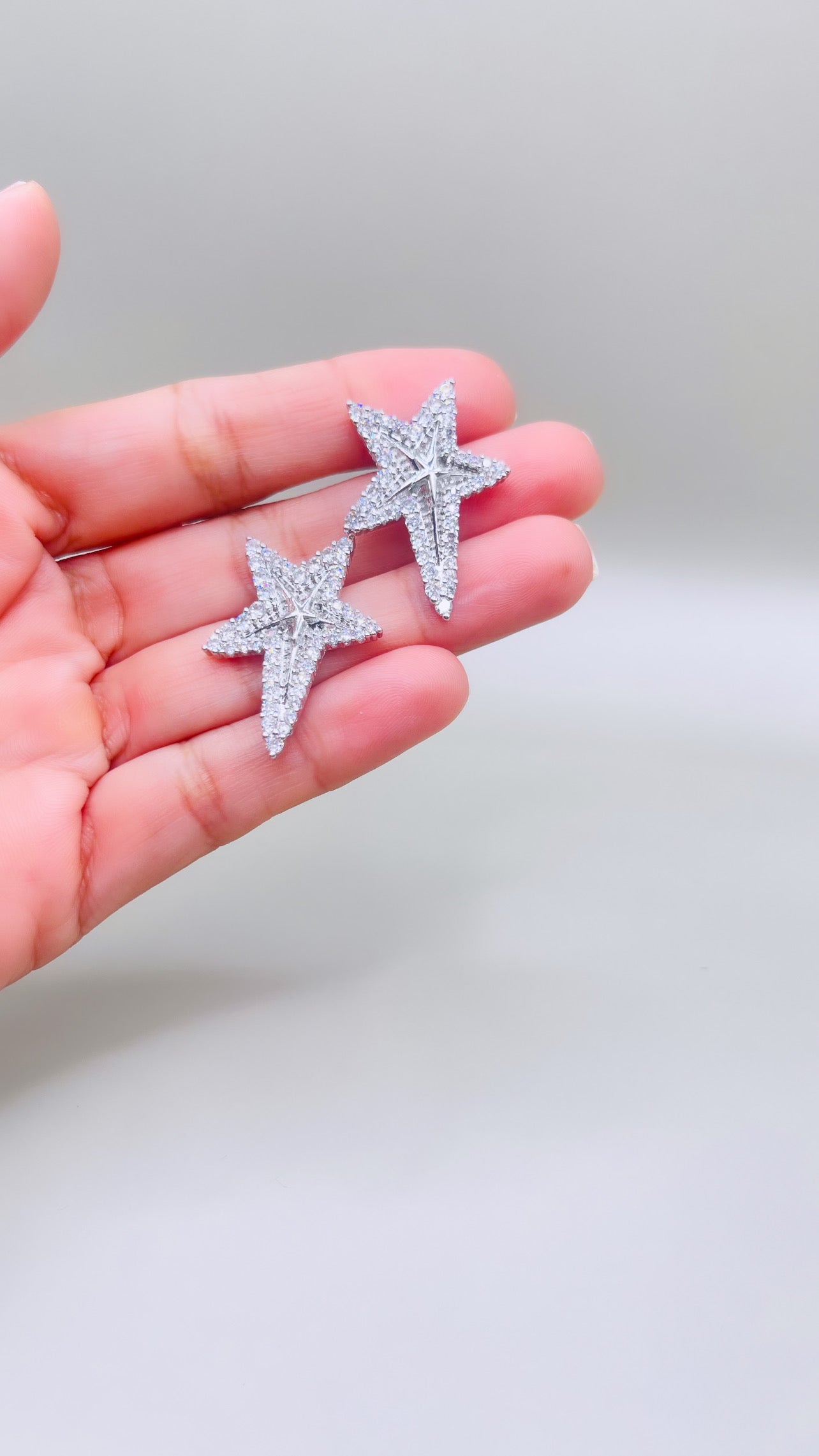 STAR EARINGS