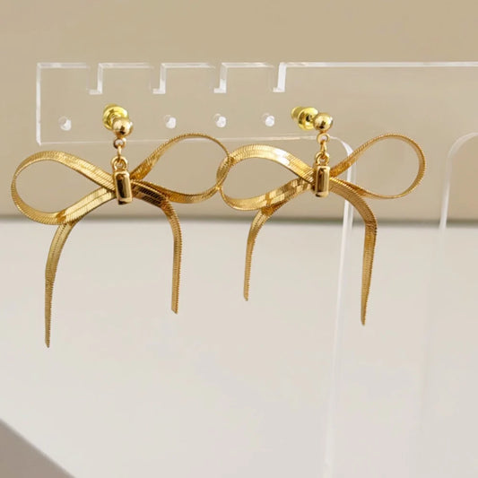 BOW EARRING